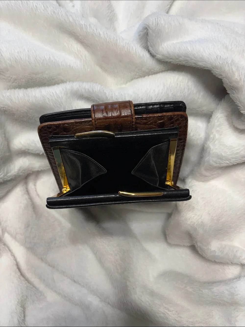 Brahmin compact unisex